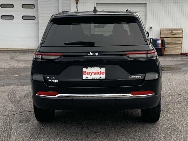 2023 Jeep Grand Cherokee GRAND CHEROKEE LAREDO 4X4