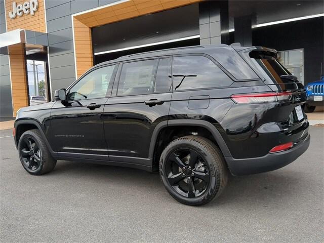 2023 Jeep Grand Cherokee GRAND CHEROKEE LIMITED 4X4