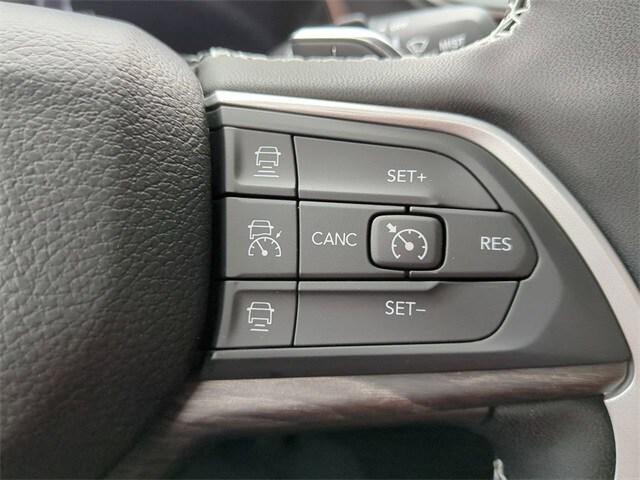 2023 Jeep Grand Cherokee GRAND CHEROKEE LIMITED 4X4