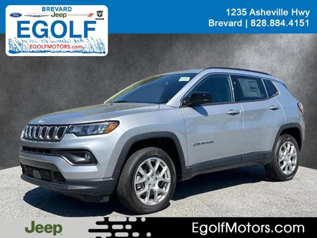 2023 Jeep Compass COMPASS LATITUDE LUX 4X4