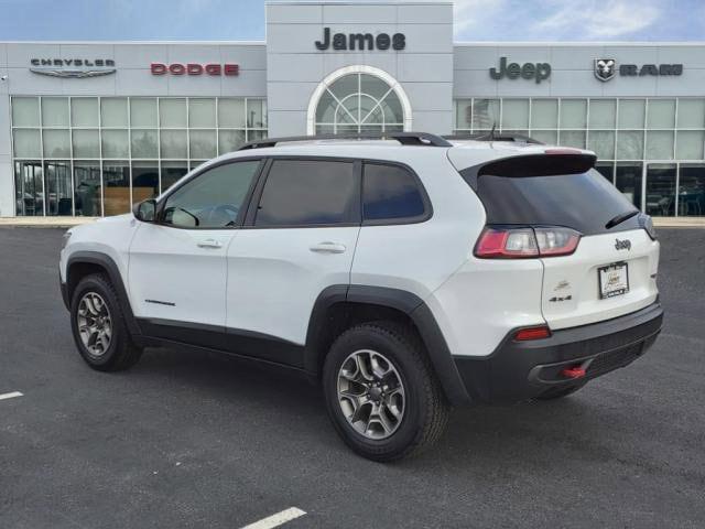 2020 Jeep Cherokee Trailhawk