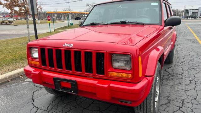 2000 Jeep Cherokee Classic for sale in Elmhurst, IL