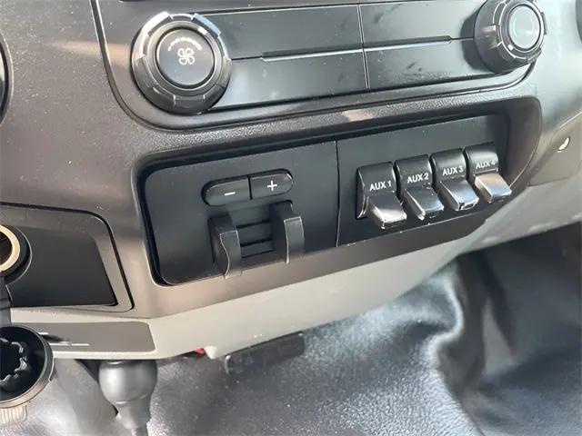 2011 Ford F-550 XL