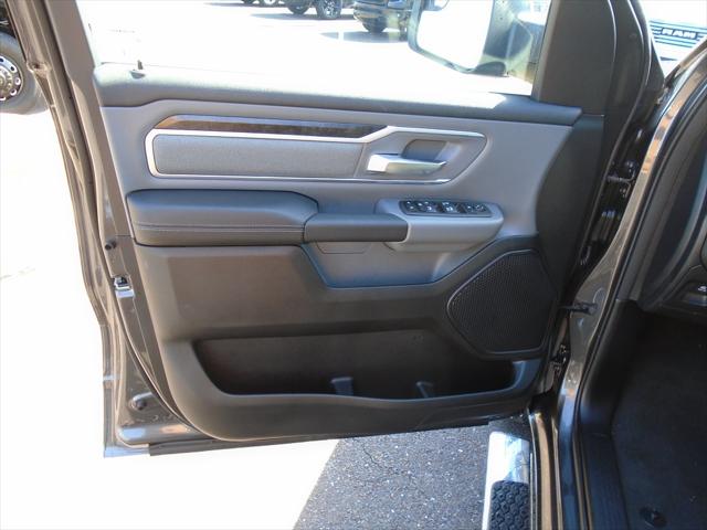 2023 RAM Ram 1500 RAM 1500 BIG HORN CREW CAB 4X4 64 BOX
