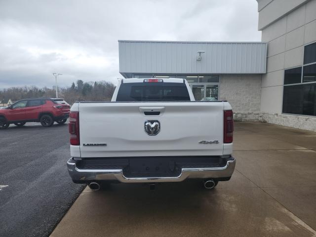 2023 RAM Ram 1500 RAM 1500 LARAMIE CREW CAB 4X4 64 BOX
