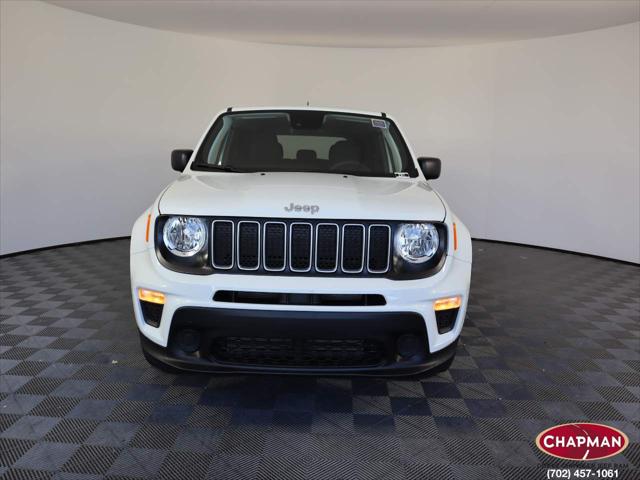 2023 Jeep Renegade RENEGADE LATITUDE 4X4