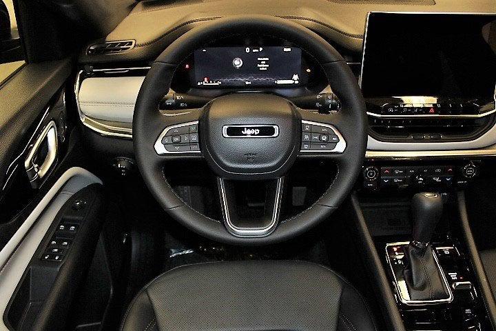 2023 Jeep Compass COMPASS LIMITED 4X4
