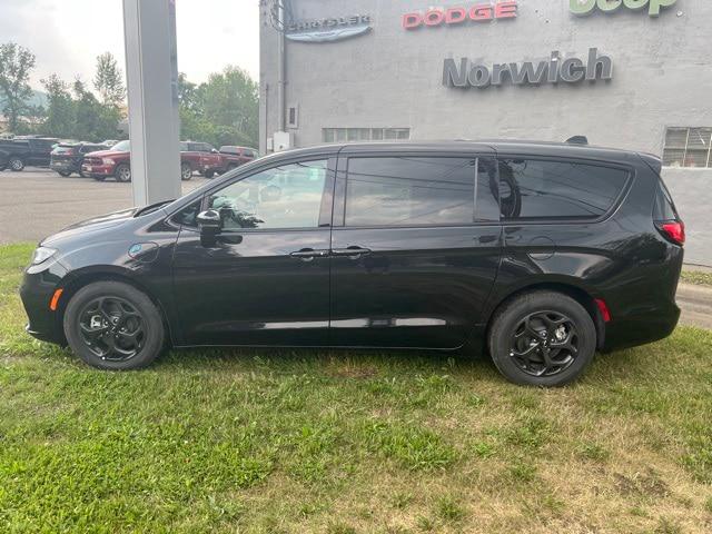 2023 Chrysler Pacifica Hybrid PACIFICA PLUG-IN HYBRID LIMITED 2023 Chrysler Pacifica Hybrid PACIFICA PLUG-IN HYBRID LIMITED