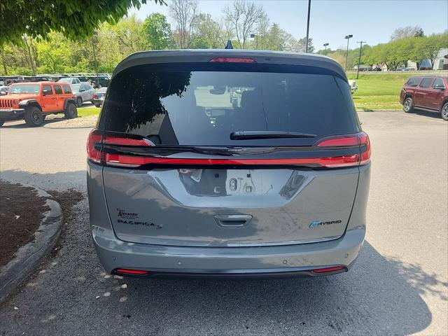 2023 Chrysler Pacifica Plug-In Hybrid PACIFICA PLUG-IN HYBRID TOURING L