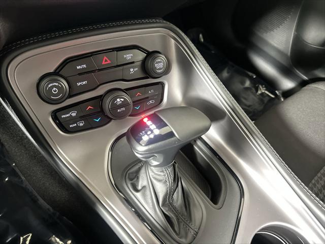 2023 Dodge Challenger CHALLENGER SXT