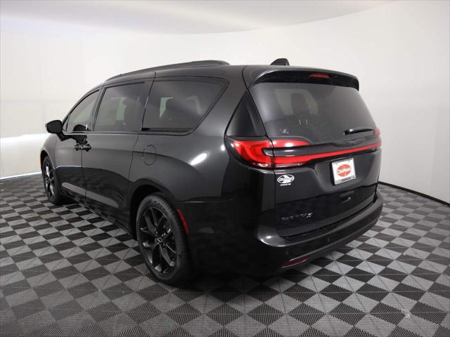 2023 Chrysler Pacifica PACIFICA TOURING L