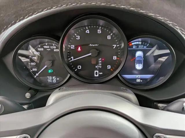 2021 Porsche 718 Spyder Roadster