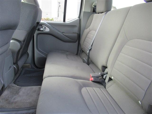 2012 Nissan Frontier SV