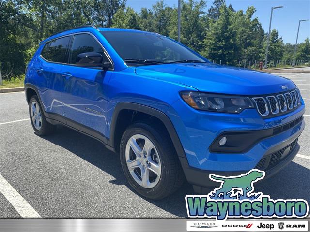 2023 Jeep Compass COMPASS LATITUDE 4X4