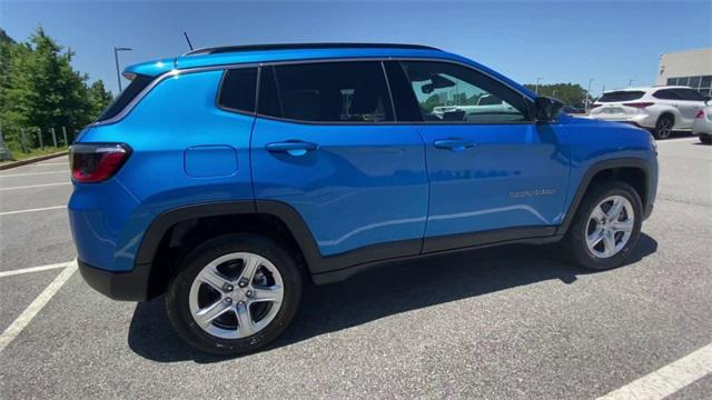 2023 Jeep Compass COMPASS LATITUDE 4X4