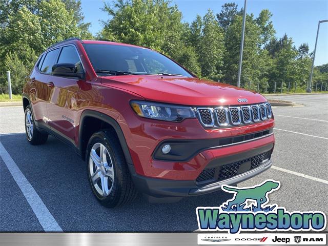 2023 Jeep Compass COMPASS LATITUDE 4X4