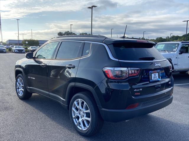 2023 Jeep Compass COMPASS LATITUDE LUX 4X4