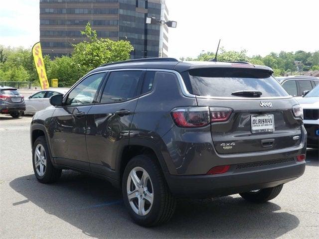 2023 Jeep Compass COMPASS LATITUDE 4X4