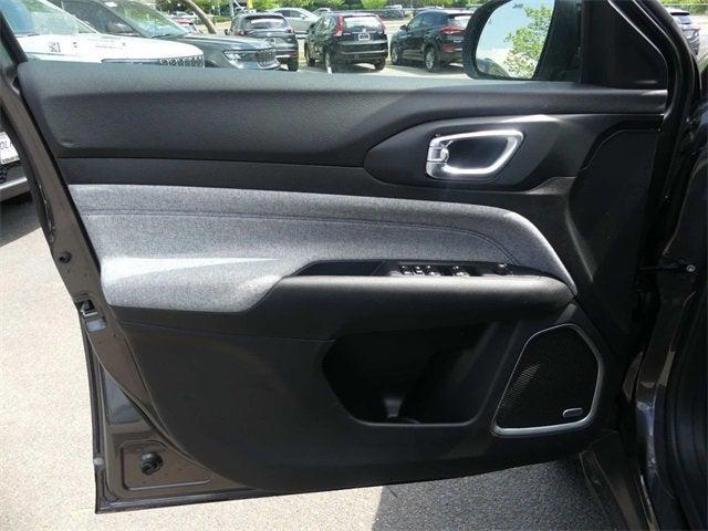 2023 Jeep Compass COMPASS LATITUDE 4X4