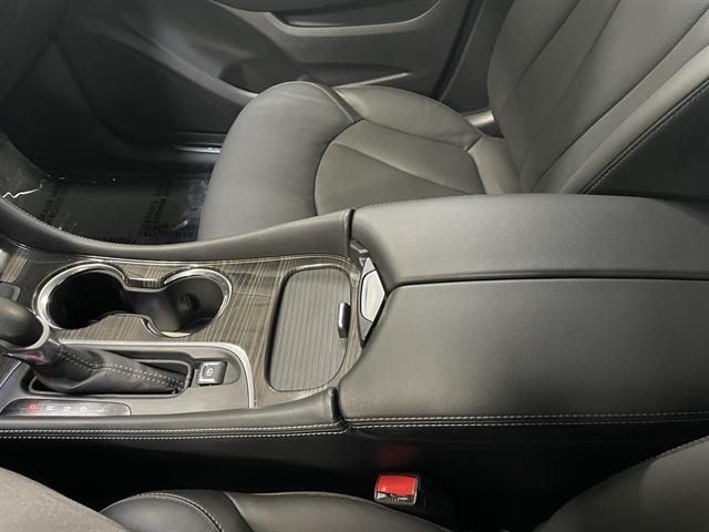 2019 Buick Envision FWD Essence