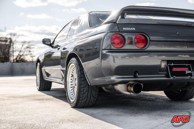 1989 Nissan GT-R JDM RIGHT HAND DRIVE
