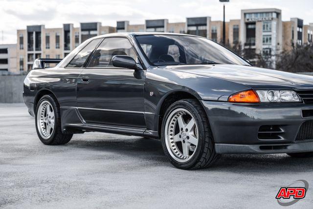 1989 Nissan GT-R JDM RIGHT HAND DRIVE