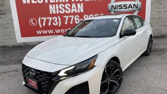 2023 Nissan Altima SR Intelligent AWD for sale near Chicago, IL