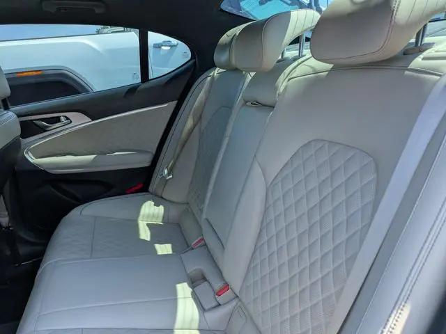 2022 Genesis G70 3.3T RWD