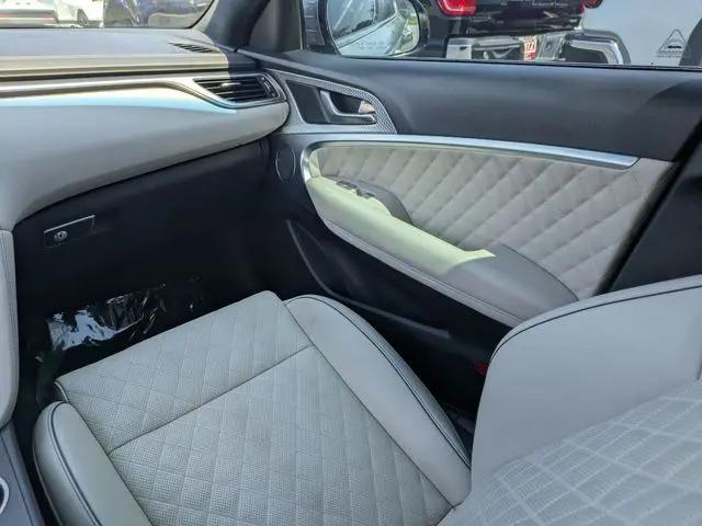 2022 Genesis G70 3.3T RWD