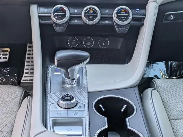 2022 Genesis G70 3.3T RWD
