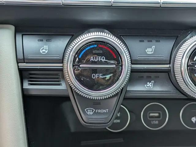 2022 Genesis G70 3.3T RWD