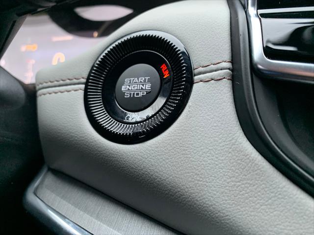 2023 Jeep Compass COMPASS LIMITED 4X4