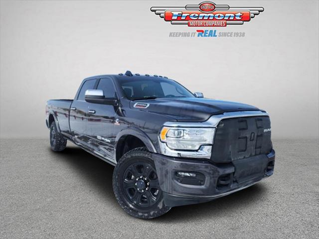 2022 RAM 2500 Limited Longhorn Crew Cab 4x4 8 Box