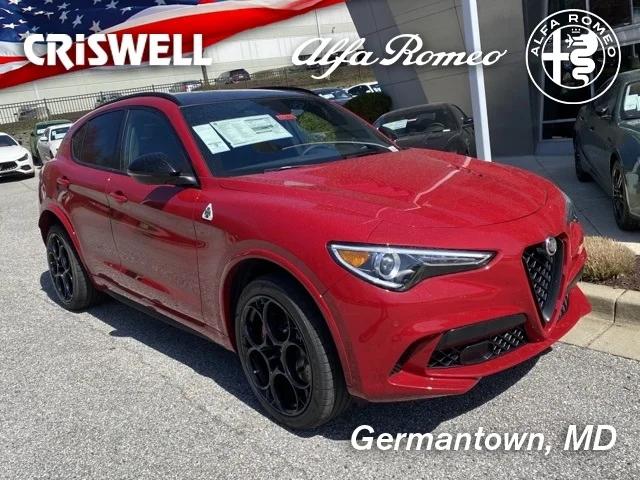 2023 Alfa Romeo Stelvio STELVIO QUADRIFOGLIO AWD