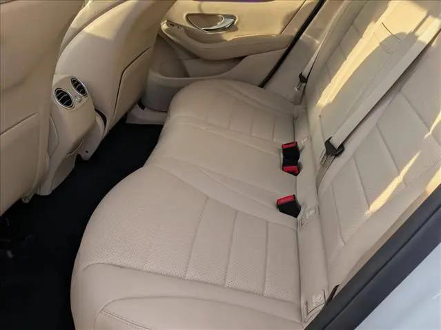 2022 Mercedes-Benz GLC SUV