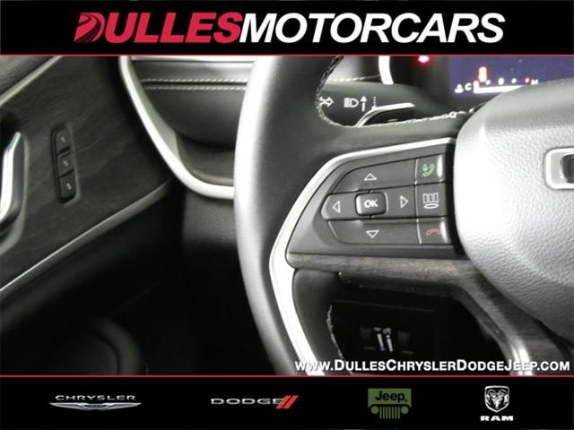 2023 Jeep Grand Cherokee GRAND CHEROKEE LIMITED 4X4