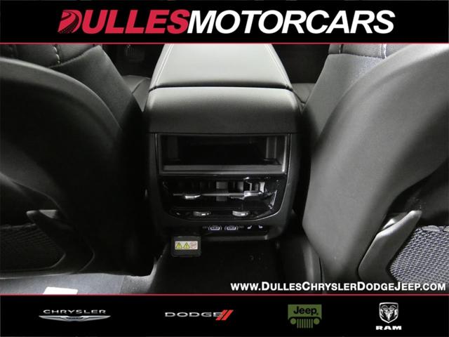 2023 Jeep Grand Cherokee GRAND CHEROKEE LIMITED 4X4