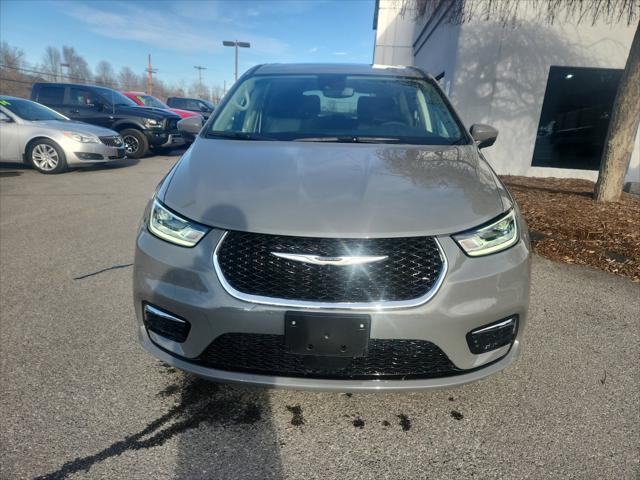 2023 Chrysler Pacifica PACIFICA TOURING L