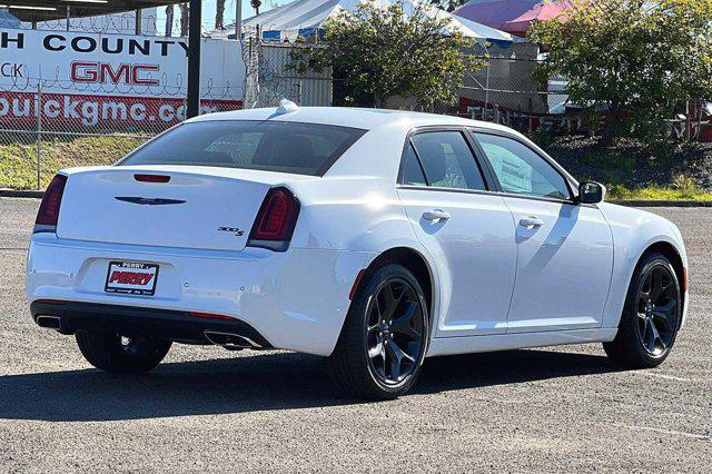 2023 Chrysler 300 300S