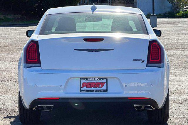 2023 Chrysler 300 300S
