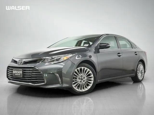 2018 Toyota Avalon Limited for sale in Minneapolis, MN