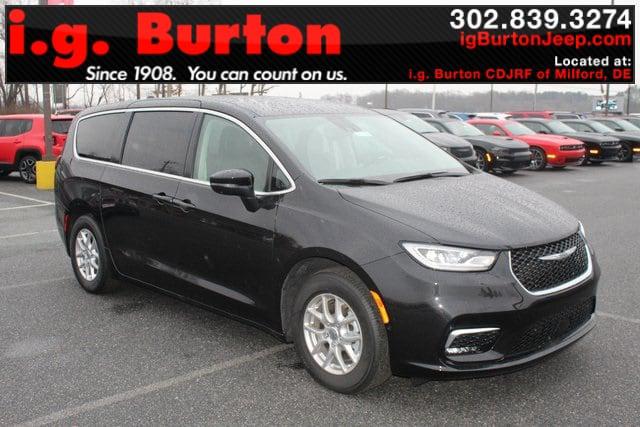 2023 Chrysler Pacifica PACIFICA TOURING L