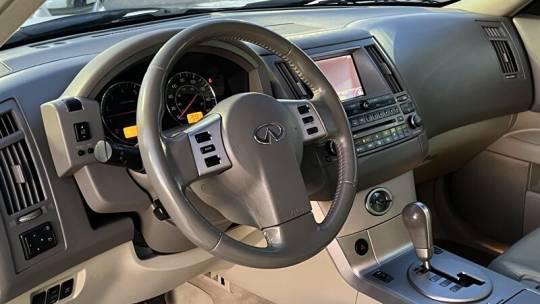 2005 INFINITI FX35 4dr AWD