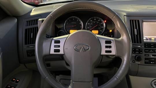 2005 INFINITI FX35 4dr AWD