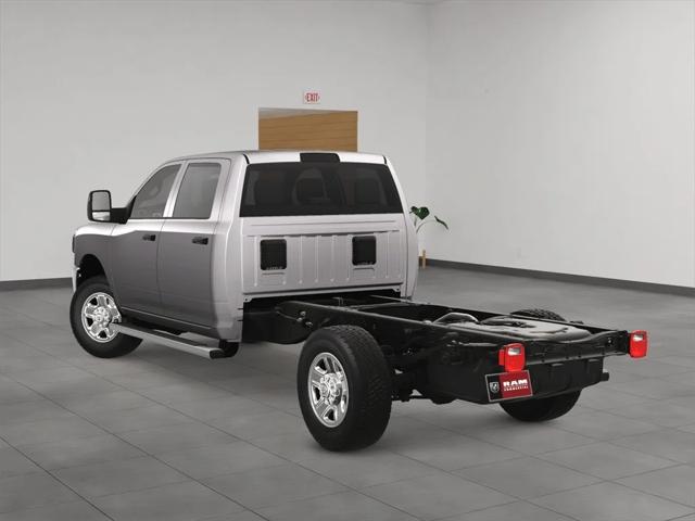 2023 RAM Ram 3500 Chassis Cab RAM 3500 TRADESMAN CREW CAB CHASSIS 4X4 60 CA