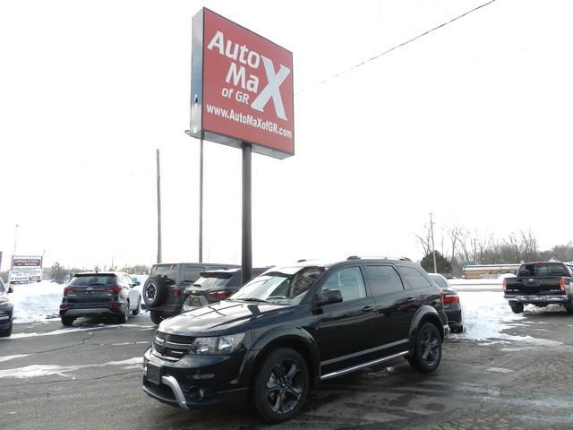 2020 Dodge Journey Crossroad for sale in Comstock Park, MI