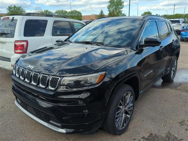 2023 Jeep Compass COMPASS LIMITED 4X4