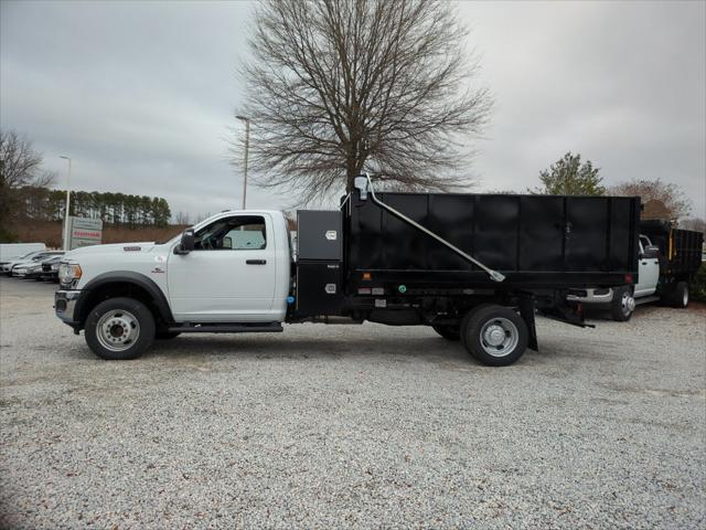 2023 RAM Ram 5500 Chassis Cab RAM 5500 TRADESMAN CHASSIS REGULAR CAB 4X4 108 CA