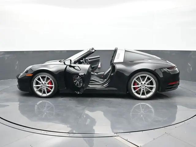 2021 Porsche 911 Targa 4S