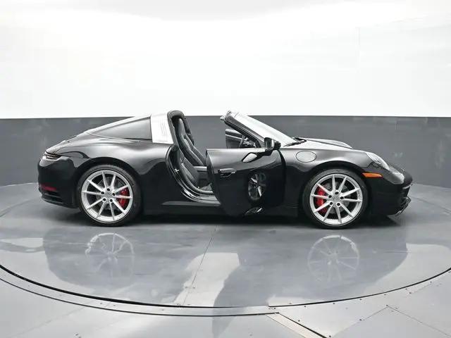 2021 Porsche 911 Targa 4S